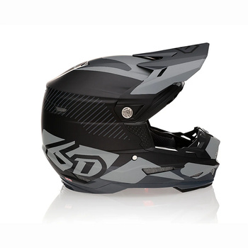 6D HELMETS KASK CROSS/ENDURO MODEL ATR-2 FUSION BLACK KOLOR CZARNY/SZARY ROZMIAR M ( 57 - 58 CM )