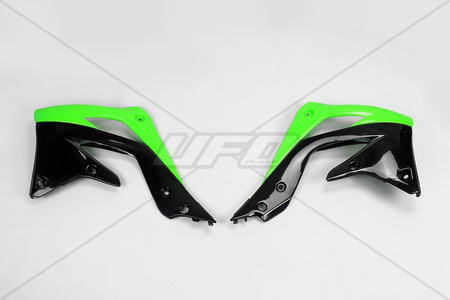 UFO OSŁONY CHŁODNICY KAWASAKI KXF 450 '12-'15 KOLOR OEM (ZIELONY/CZARNY)