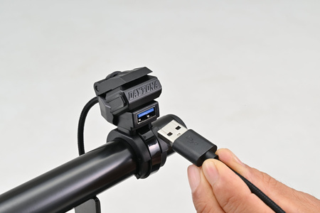 Power supply 1x USB-A QC3.0 for motorcycle handlebar